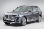 BMW X7 xDrive40i Design Pure Excellence Todo terreno Artic grey Exterior Frontal-Lateral 5 puertas