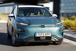 Hyundai Kona El&eacute;ctrico 150 kW (204 CV) 64 kWh El&eacute;ctrico Style Todo terreno Ceramic Blue Exterior Frontal-Lateral 5 puertas