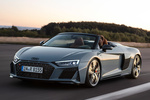 Audi R8 Spyder V10 FSI performance quattro S tronic Spyder V10 Performance Descapotable Gris Kemora Exterior Frontal-Lateral 2 puertas
