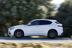 Alfa Romeo Stelvio Quadrifoglio Quadrifoglio Todo terreno Bianco Trofeo Exterior Lateral 5 puertas