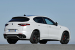 Alfa Romeo Stelvio Quadrifoglio Quadrifoglio Todo terreno Bianco Trofeo Exterior Posterior-Lateral 5 puertas