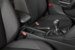 Ford Focus 1.5 TDCI 120 CV ST-Line Turismo Interior Reposabrazos 5 puertas