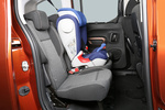 Peugeot Rifter Standard BlueHDi 130 GT Line Standard Veh&iacute;culo comercial Interior Silla infantil 5 puertas