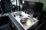 Peugeot Traveller Gama Traveller by Tinkervan Veh&iacute;culo comercial Interior Cocina 5 puertas