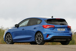 Ford Focus 5p 1.0 EcoBoost 92 kW (125 CV) 5p ST Line Turismo Azul Oasis Exterior Lateral-Posterior 5 puertas