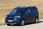 Opel Combo 1.5 TD 130 CV Start/Stop Life Innovation L (corto) Veh&iacute;culo comercial Azul Noche Exterior Frontal-Lateral-Cenital 5 puertas