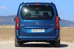 Opel Combo 1.5 TD 130 CV Start/Stop Life Innovation L (corto) Veh&iacute;culo comercial Azul Noche Exterior Posterior 5 puertas