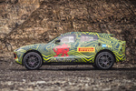 Aston Martin DBX Carrocer&iacute;a camuflada Todo terreno Exterior Lateral 5 puertas