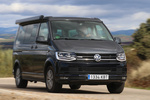 Volkswagen T6 2.0 TDI BMT 110 kW (150 CV) DSG 7 vel. 4MOTION California Beach Veh&iacute;culo comercial Gris Indio Metalizado/Deep Black Efecto Perla Exterior Lateral-Frontal 4 puertas