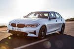 BMW Serie 3 330e 330e Turismo Exterior Frontal-Lateral 4 puertas