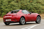Mazda MX-5 2.0 SKYACTIV-G 184 CV RF Descapotable Soul Red Crystal Exterior Posterior-Lateral 2 puertas
