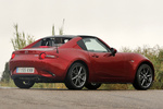 Mazda MX-5 2.0 SKYACTIV-G 184 CV RF Descapotable Soul Red Crystal Exterior Posterior-Lateral 2 puertas