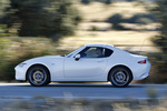 Mazda MX-5 2.0 SKYACTIV-G 184 CV Aut. RF Descapotable Snowflake White Pearl Exterior Lateral 2 puertas