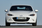 Mazda MX-5 2.0 SKYACTIV-G 184 CV Aut. RF Descapotable Snowflake White Pearl Exterior Frontal 2 puertas