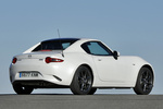 Mazda MX-5 2.0 SKYACTIV-G 184 CV Aut. RF Descapotable Snowflake White Pearl Exterior Posterior-Lateral 2 puertas