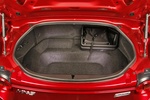 Mazda MX-5 2.0 SKYACTIV-G 184 CV RF Descapotable Interior Maletero 2 puertas