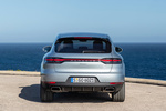 Porsche Macan Macan Macan Todo terreno Plata Dolomita Metalizado Exterior Posterior 5 puertas
