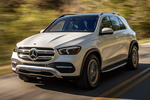Mercedes-Benz GLE GLE 450 4MATIC Gama GLE Todo terreno Designo blanco diamante bright Exterior Frontal-Lateral 5 puertas