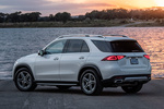 Mercedes-Benz GLE GLE 450 4MATIC Gama GLE Todo terreno Designo blanco diamante bright Exterior Posterior-Lateral 5 puertas