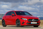 Mercedes-Benz Clase A A 180 d 7G-DCT Progressive Turismo Rojo Jupiter Exterior Lateral-Frontal 5 puertas