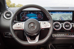 Mercedes-Benz Clase B B 200 7G-DCT AMG Line Monovolumen Blanco Polar Interior Volante 5 puertas