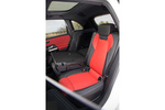 Mercedes-Benz Clase B B 200 7G-DCT AMG Line Monovolumen Blanco Polar Interior Asientos 5 puertas