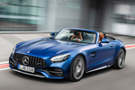 Mercedes-Benz AMG GT 4.0 V8 557 CV GT C Roadster Descapotable Brilliant Blue Magno Exterior Frontal-Lateral 2 puertas