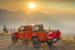 Jeep Gladiator Gama Gladiator Rubicon Pick up Rojo Firecracker Exterior Lateral-Posterior 4 puertas