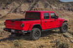 Jeep Gladiator Gama Gladiator Rubicon Pick up Rojo Firecracker Exterior Posterior 4 puertas