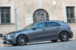Mercedes-Benz Clase A AMG 35 4MATIC AMG 35 4MATIC Turismo Mountain Grey Exterior Lateral 5 puertas