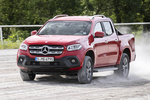 Mercedes-Benz Clase X X 350 d 4MATIC Aut. Power Pick up Rojo Danakil Exterior Frontal 4 puertas