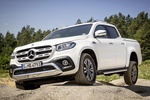 Mercedes-Benz Clase X X 350 d 4MATIC Aut. Power Pick up Blanco Bering metalizado Exterior Lateral-Frontal 4 puertas