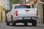 Mercedes-Benz Clase X X 350 d 4MATIC Aut. Power Pick up Blanco Bering metalizado Exterior Lateral-Posterior 4 puertas