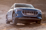 Audi e-tron 55 quattro Edition One Todo terreno Antigua Blue Exterior Frontal-Lateral 5 puertas