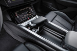 Audi e-tron Gama e-tron Gama e-tron Todo terreno Interior Conexi&oacute;n fuentes externas 5 puertas