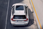 Volvo V60 T6 AWD R-Design Turismo familiar Crystal White Metallic  Exterior Posterior-Cenital 5 puertas