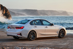 BMW Serie 3 320d Sport Line Turismo Mineral white metallic Exterior Posterior-Lateral 4 puertas