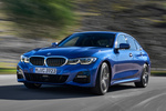 BMW Serie 3 330i M Sport Turismo Azul Portimao Exterior Frontal-Lateral 4 puertas