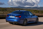 BMW Serie 3 330i M Sport Turismo Azul Portimao Exterior Posterior-Lateral 4 puertas