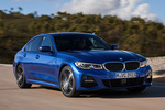 BMW Serie 3 330i M Sport Turismo Azul Portimao Exterior Lateral-Frontal 4 puertas