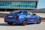 BMW Serie 3 330i M Sport Turismo Azul Portimao Exterior Posterior-Lateral 4 puertas