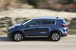 KIA Sportage 1.6 GDi 97 kW (132 CV) 4x2 Emotion con Pack Premium Todo terreno Cosmo Blue Exterior Lateral 5 puertas