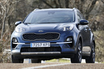 KIA Sportage 1.6 GDi 97 kW (132 CV) 4x2 Emotion con Pack Premium Todo terreno Cosmo Blue Exterior Frontal-Lateral 5 puertas