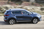 KIA Sportage 1.6 GDi 97 kW (132 CV) 4x2 Emotion con Pack Premium Todo terreno Cosmo Blue Exterior Lateral 5 puertas