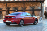 Peugeot 508 PureTech 225 S&S EAT8 GT Turismo Rojo Ultimate Exterior Posterior-Lateral 5 puertas