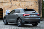 Audi Q3 45 TFSI quattro S tronic S line (con S line interior y Alc&aacute;ntara naranja) Todo terreno Gris cronos Exterior Lateral-Posterior 5 puertas