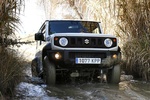 Suzuki Jimny 1.5L (102 CV) 4x4 Mode 3 Todo terreno Blanco Superior Exterior Frontal-Lateral 3 puertas