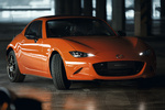 Mazda MX-5 2.0 SKYACTIV-G 184 CV RF 30 Aniversario Descapotable Racing Orange Exterior Lateral-Frontal 2 puertas