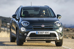 Fiat 500X 1.0 Firefly Turbo 120 CV Cross (Pack Cross Cromo) Todo terreno Verde Techno metalizado Exterior Frontal-Lateral 5 puertas