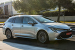 Toyota Corolla hybrid Touring Sports 125H Touring Sports Feel! Turismo familiar Plata Exterior Lateral 5 puertas
